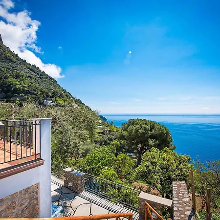 Villa De Rosa Positano
