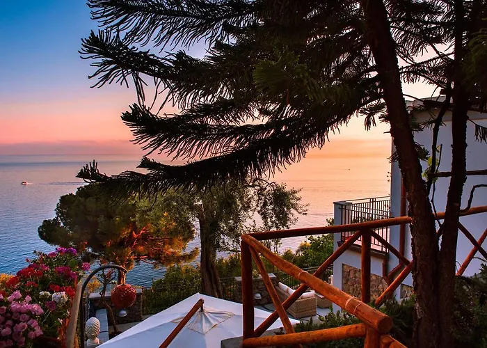 Villa De Rosa Positano