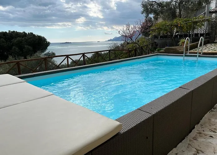 Villa De Rosa Positano