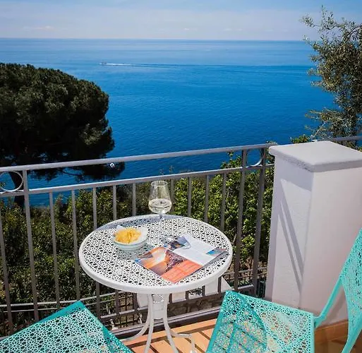 Villa De Rosa Positano