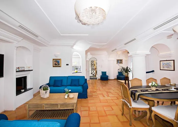 Villa De Rosa Positano